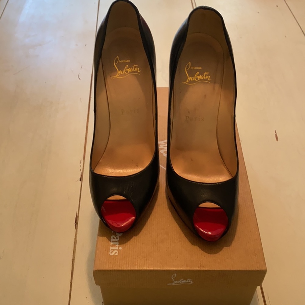 Christian Louboutin heels 37 - Picture 3 of 8